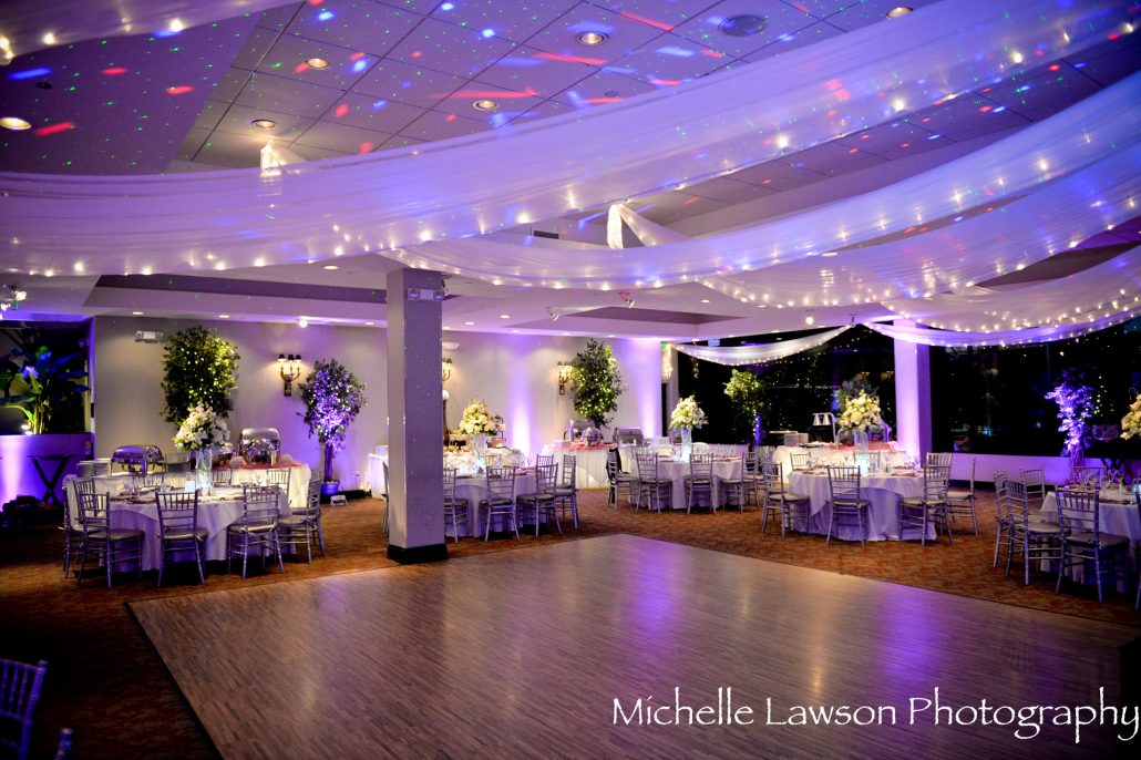 Photo of a dinning setup