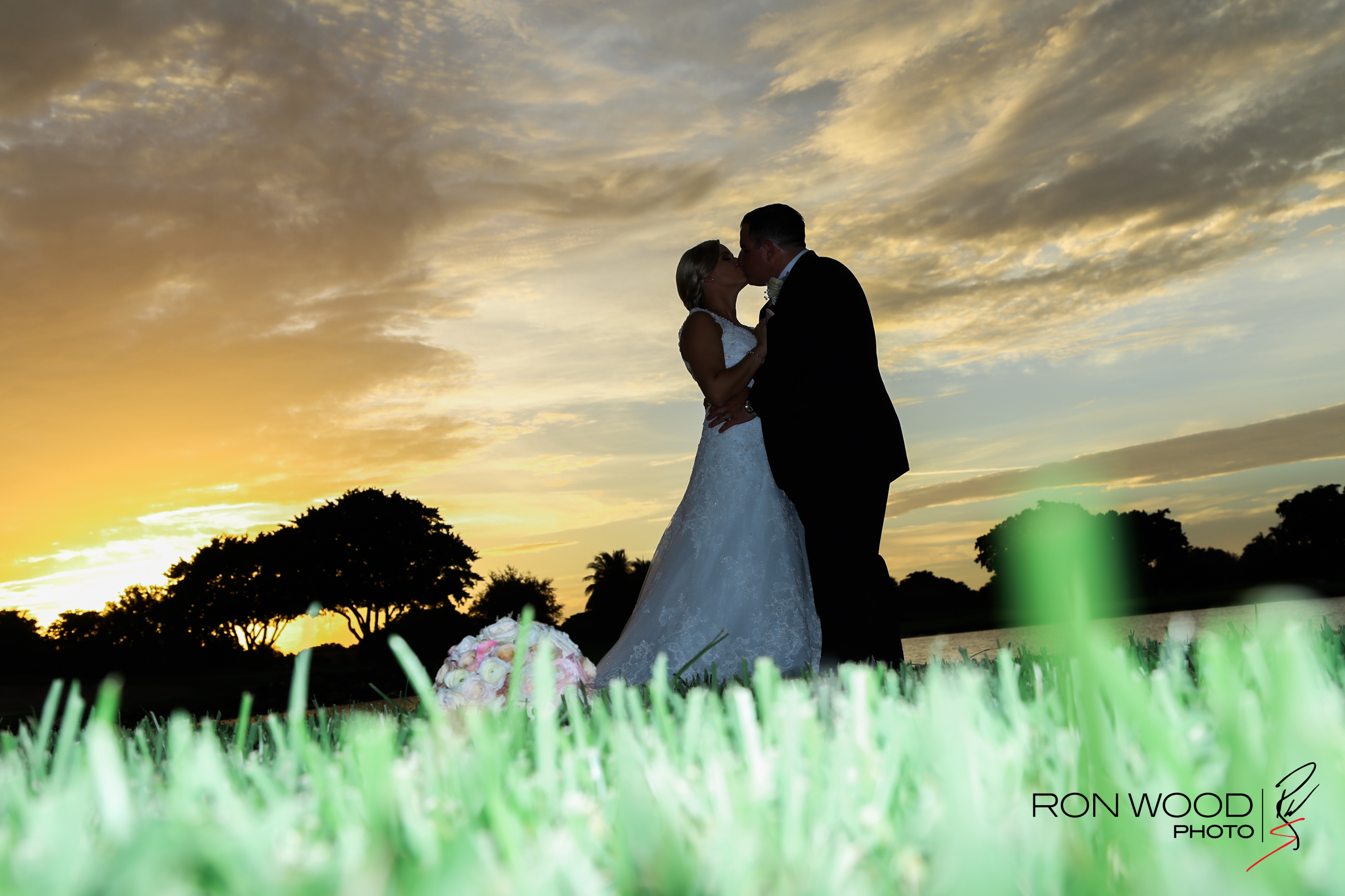 A romantic couple photo